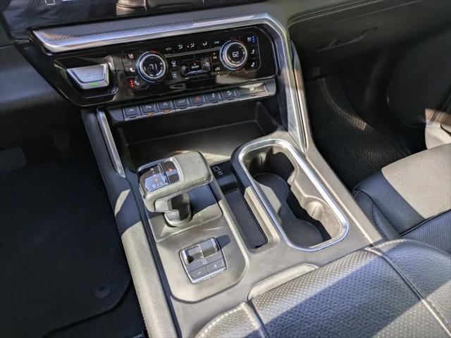 2023 GMC Sierra 1500 4WD Crew Cab Short Box Denali