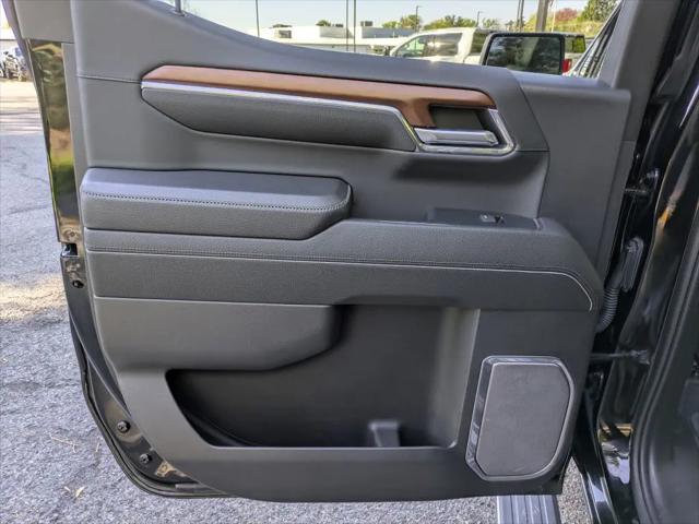 2023 GMC Sierra 1500 4WD Crew Cab Short Box Denali