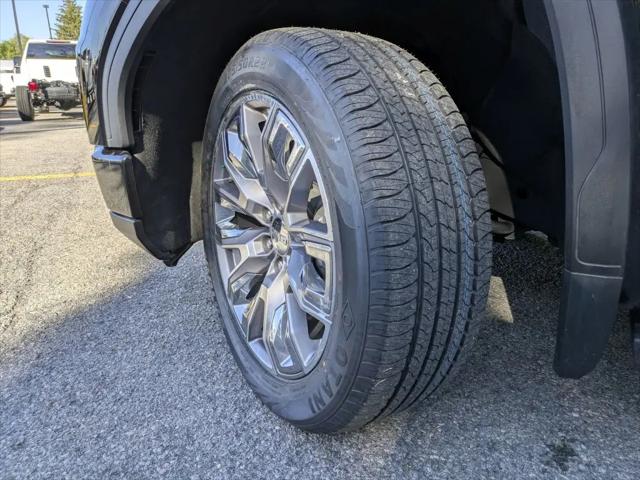 2023 GMC Sierra 1500 4WD Crew Cab Short Box Denali
