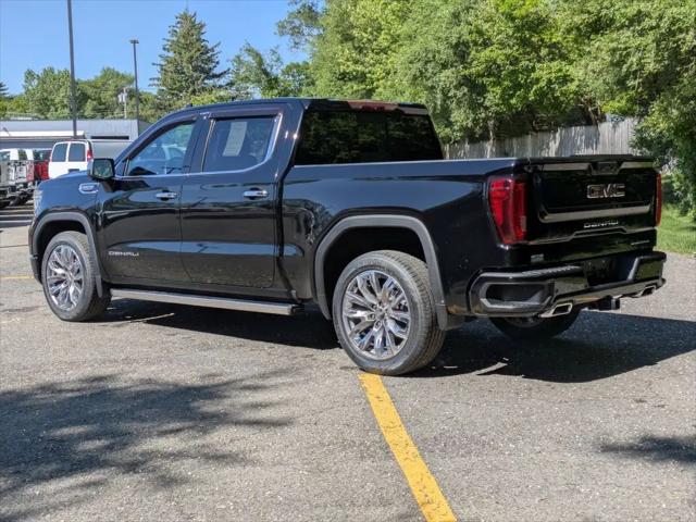 2023 GMC Sierra 1500 4WD Crew Cab Short Box Denali