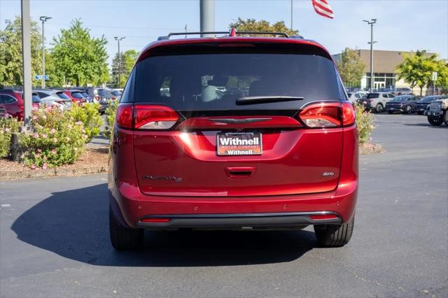 2020 Chrysler Pacifica AWD Launch Edition