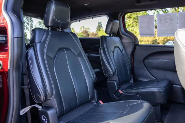 2020 Chrysler Pacifica AWD Launch Edition