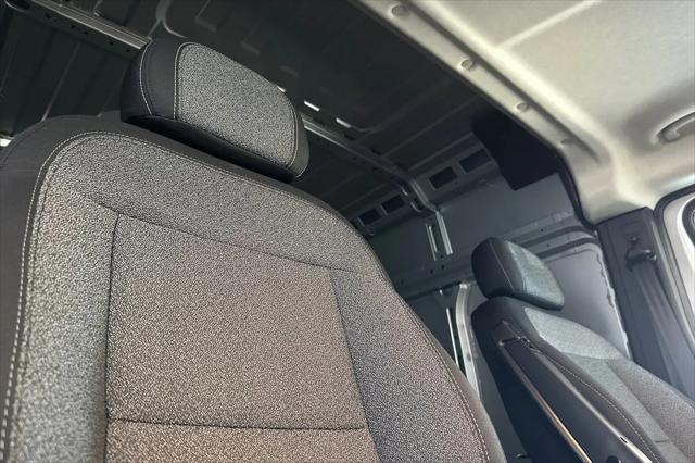 2026 Ram ProMaster 2500 Cargo Van Tradesman High Roof 159" WB w/Pass Seat