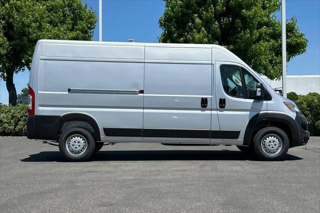 2026 Ram ProMaster 2500 Cargo Van Tradesman High Roof 159 WB w/Pass Seat