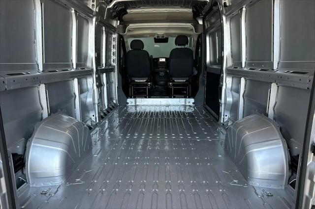2026 Ram ProMaster 2500 Cargo Van Tradesman High Roof 159 WB w/Pass Seat