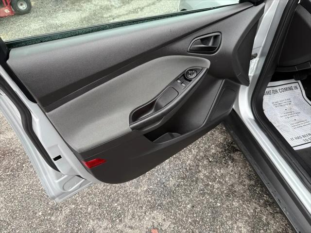 2013 Ford Focus S