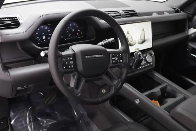 2026 Land Rover Defender P400 X-Dynamic SE