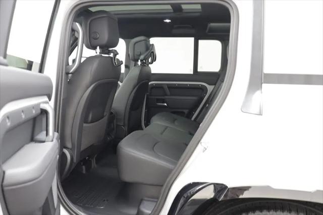 2026 Land Rover Defender P400 X-Dynamic SE
