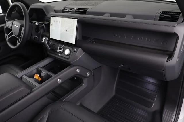2026 Land Rover Defender P400 X-Dynamic SE