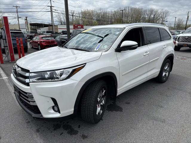 2018 Toyota Highlander Limited Platinum