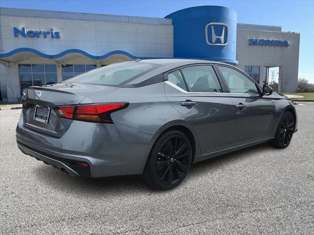 2022 Nissan Altima SR FWD