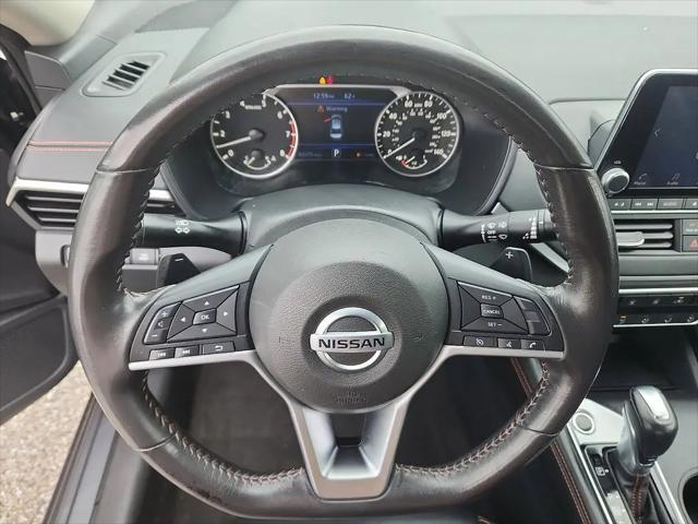 2022 Nissan Altima SR FWD