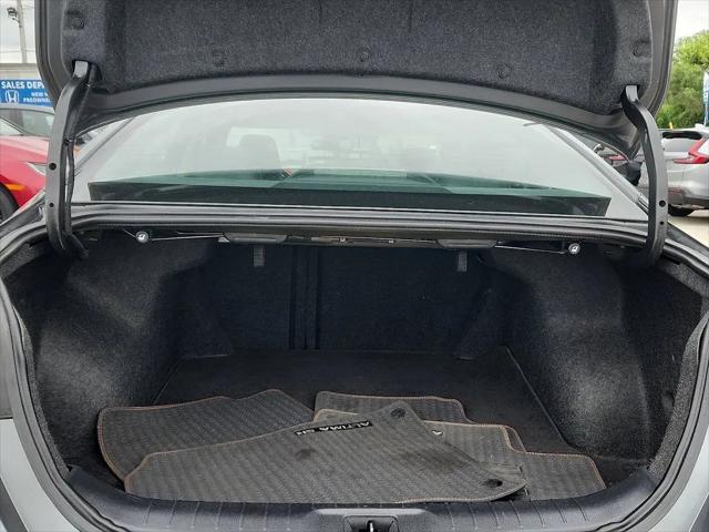 2022 Nissan Altima SR FWD