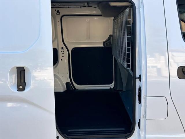 2021 Nissan NV200 Compact Cargo SV Xtronic CVT