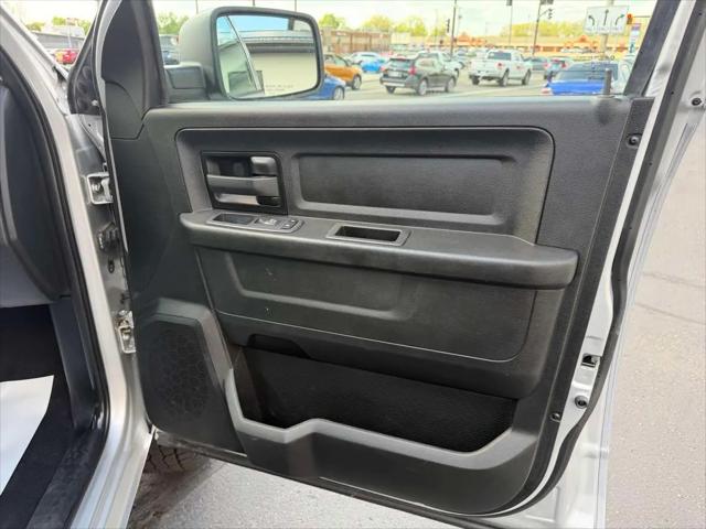 2019 Ram 1500 Classic Express Quad Cab 4x4 6'4" Box