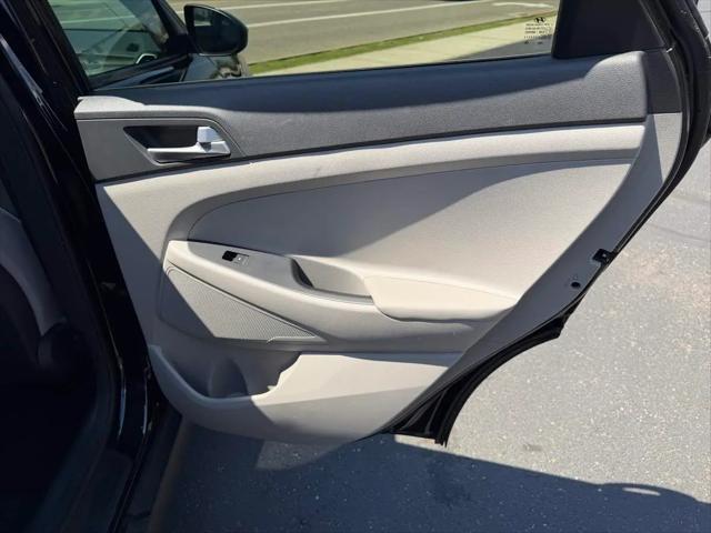 2021 Hyundai Tucson SE