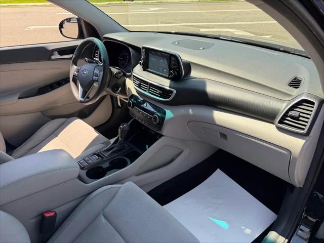 2021 Hyundai Tucson SE