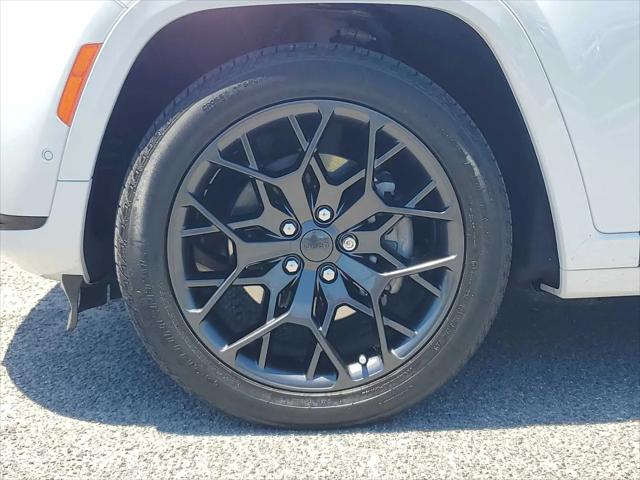 2023 Jeep Grand Cherokee L Summit Reserve 4x4