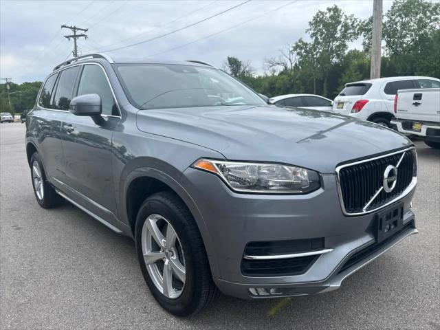 2016 Volvo XC90 T5 Momentum