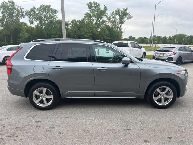 2016 Volvo XC90 T5 Momentum