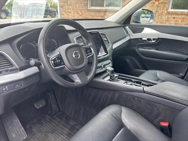 2016 Volvo XC90 T5 Momentum