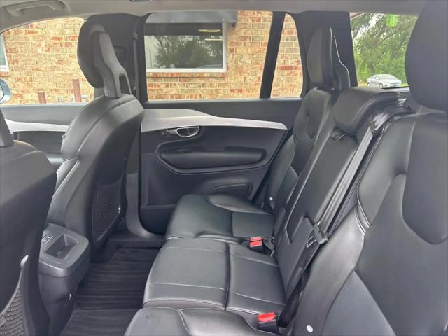2016 Volvo XC90 T5 Momentum