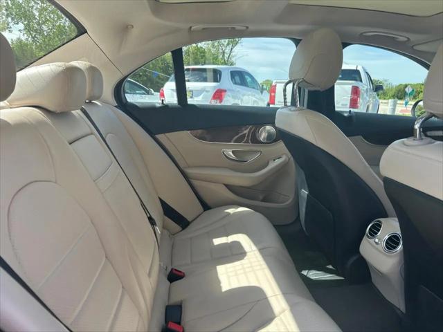 2016 Mercedes-Benz C-CLASS C 300