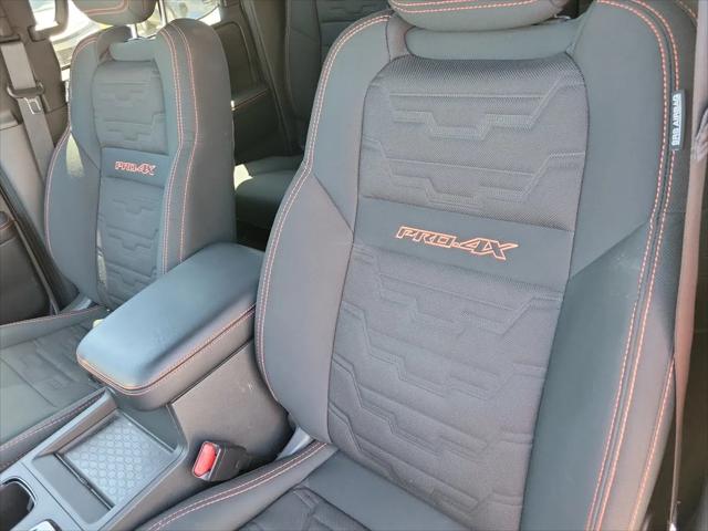 2025 Nissan Frontier Crew Cab PRO-4X 4x4