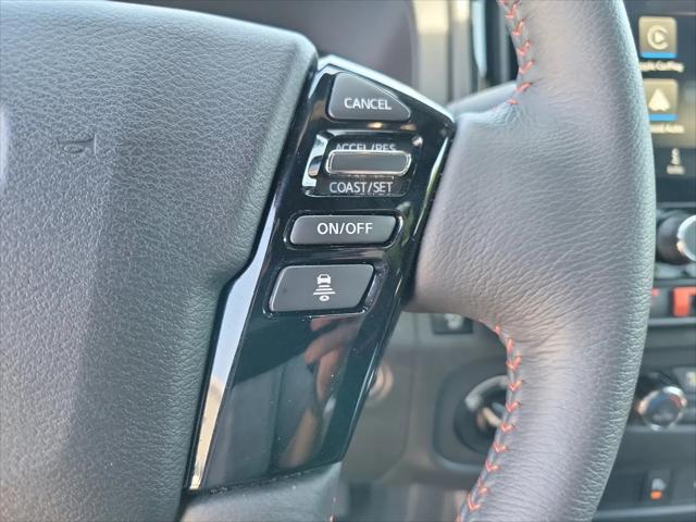 2025 Nissan Frontier Crew Cab PRO-4X 4x4