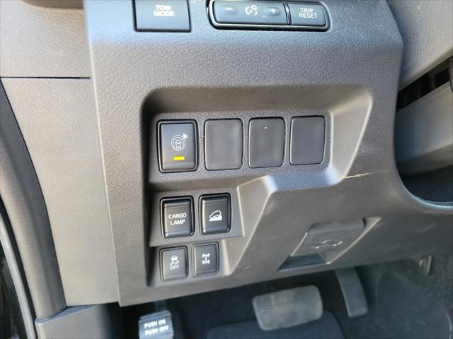 2025 Nissan Frontier Crew Cab PRO-4X 4x4