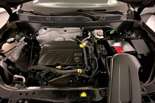 2025 Buick NV Sport Touring FWD