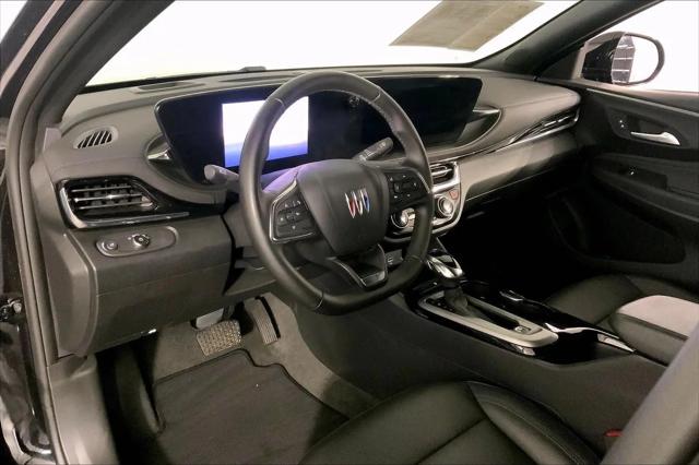 2025 Buick NV Sport Touring FWD