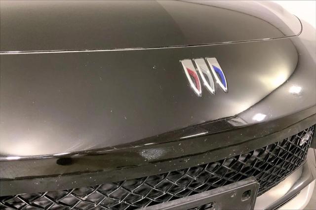 2025 Buick NV Sport Touring FWD
