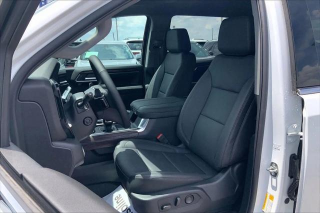 2026 GMC Sierra 1500 Crew Cab, Short Bed, SLT, 4WD