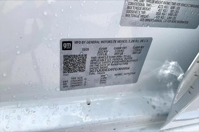 2026 GMC Sierra 1500 Crew Cab, Short Bed, SLT, 4WD