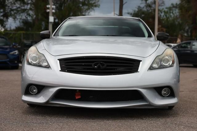 2015 INFINITI Q60 Journey