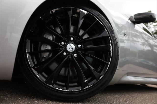 2015 INFINITI Q60 Journey