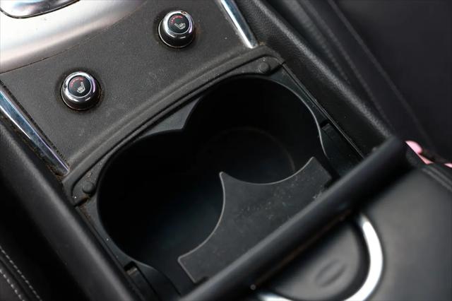 2015 INFINITI Q60 Journey