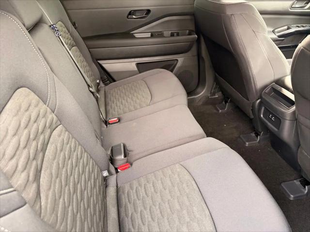 2025 Nissan Pathfinder S 4WD
