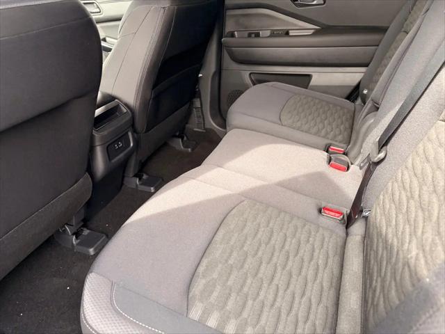 2025 Nissan Pathfinder S 4WD