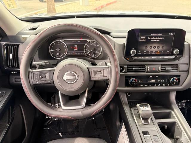 2025 Nissan Pathfinder S 4WD