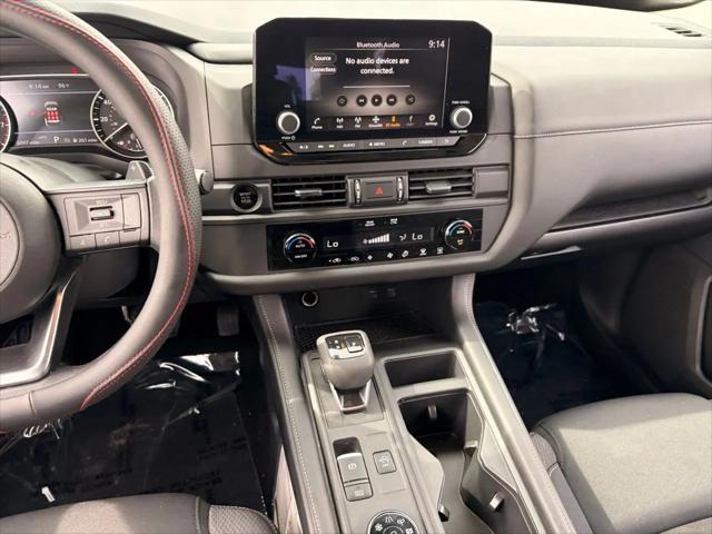 2025 Nissan Pathfinder S 4WD