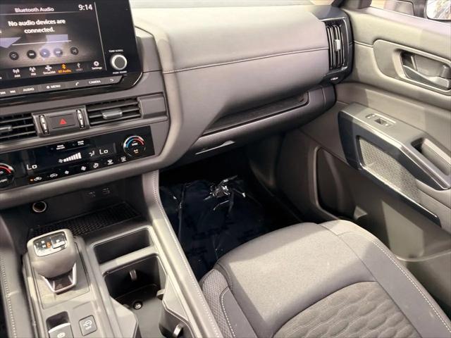 2025 Nissan Pathfinder S 4WD