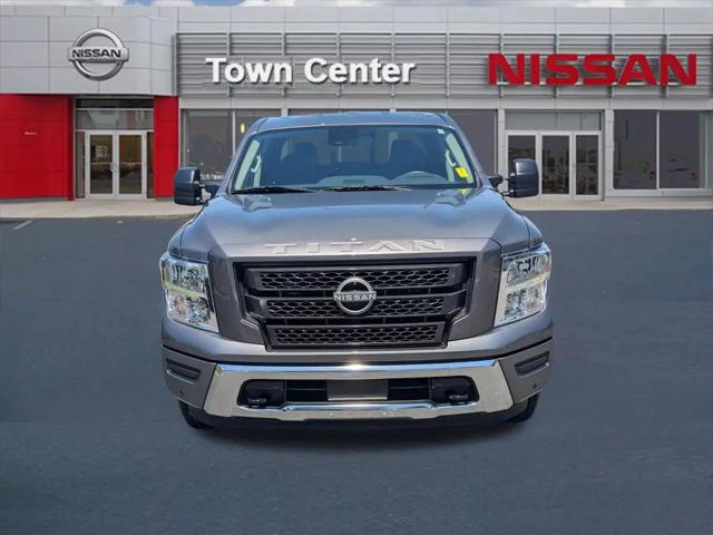 2024 Nissan Titan Crew Cab SV 4x2