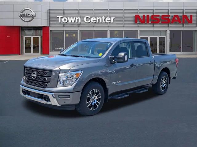 2024 Nissan Titan Crew Cab SV 4x2