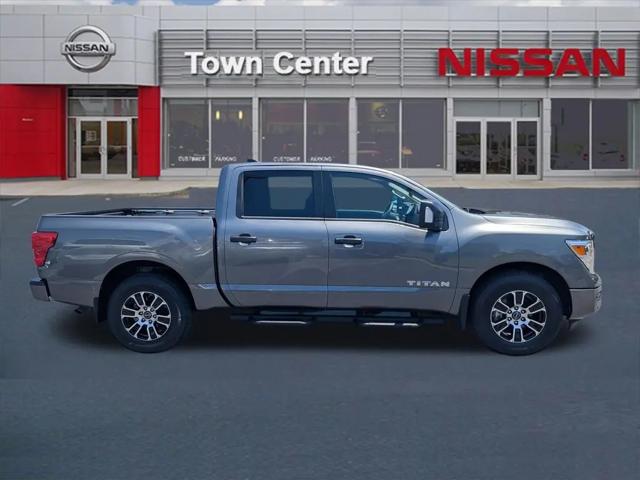 2024 Nissan Titan Crew Cab SV 4x2