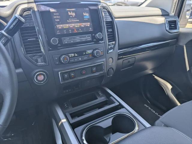 2024 Nissan Titan Crew Cab SV 4x2