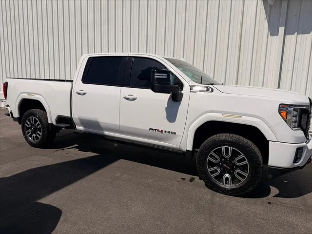 2022 GMC Sierra 2500HD 4WD Crew Cab Standard Bed AT4
