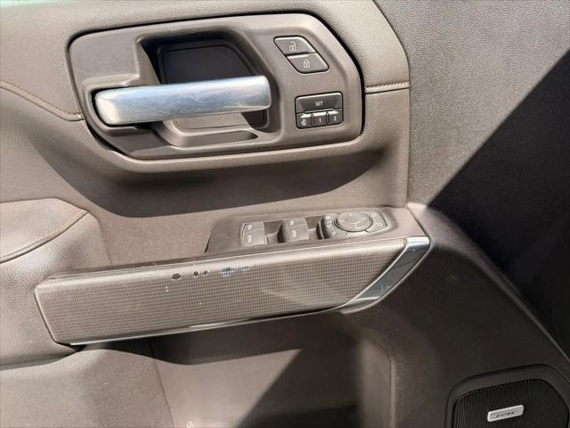 2022 GMC Sierra 2500HD 4WD Crew Cab Standard Bed AT4