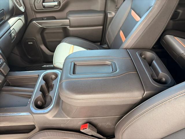 2022 GMC Sierra 2500HD 4WD Crew Cab Standard Bed AT4